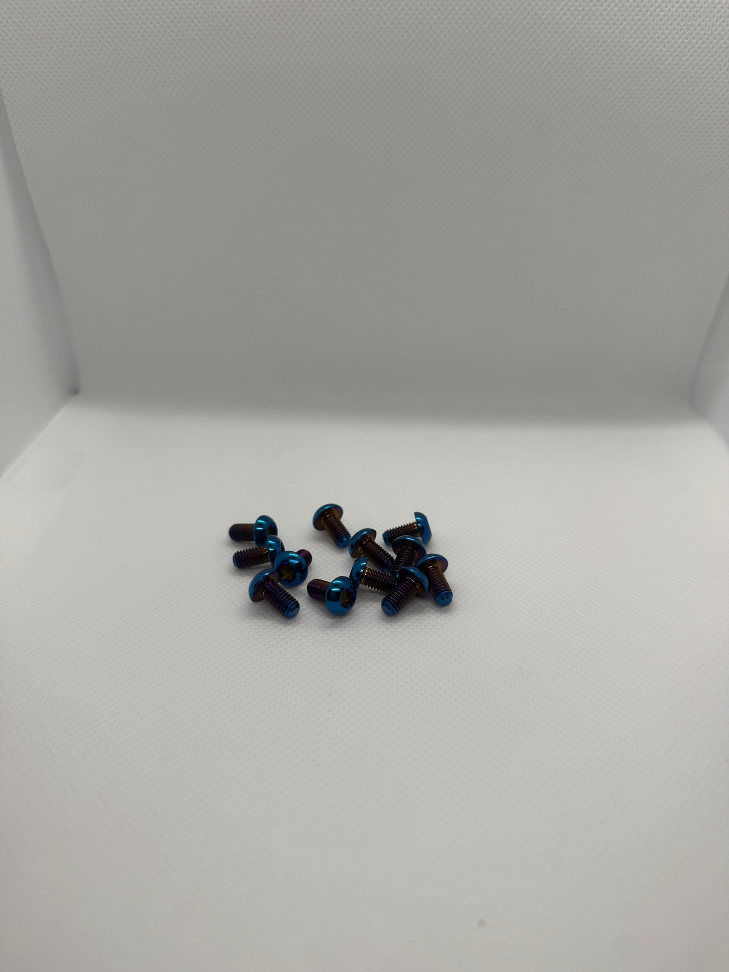 (preorder) Super 73 frame bolts